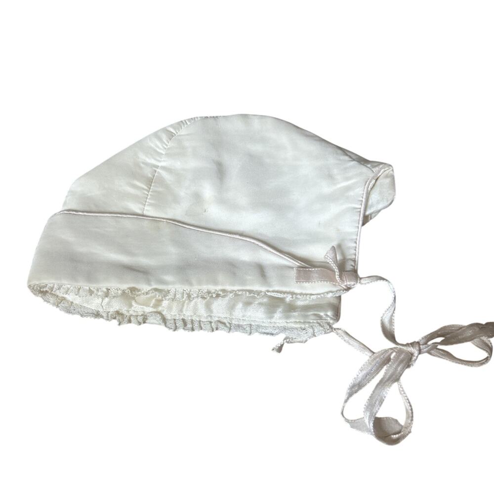 VTG 1950s? Infant Girl Bonnet Satin Lace Bow Doll Baby Hat Retro Ties Chin